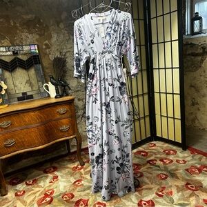 VTG Deadstock Jessica Simpson Floral Maxi Maternity Dress: SMALL